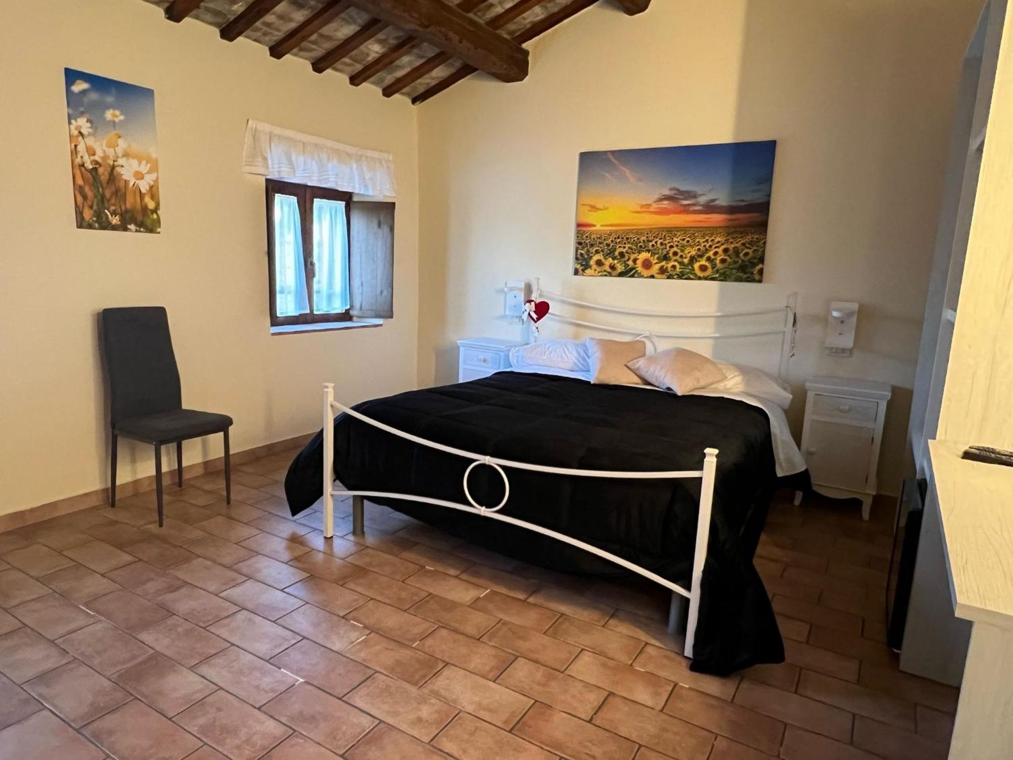 Locanda Del Tavolo Matto Потенца-Пичена Экстерьер фото